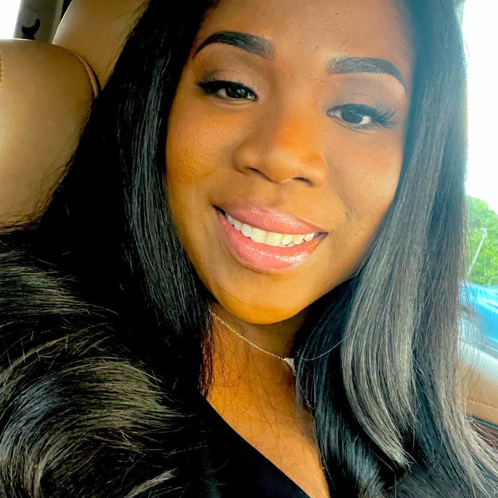 Meet your Posher, Deandrea